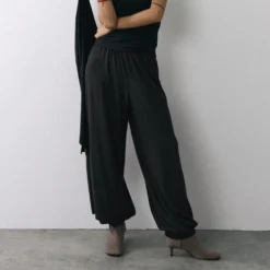 Bornladies 2026 Women's Autumn Winter New Dark Grey Elastic Waist Pants Loose and Hanging Tight Leg Casual and Lazy Style Pants