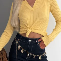 Bornladies Pit Long-sleeved Knit Top Spring and Summer 2026 New Small V-neck Slim Short Bottoming Shirt
