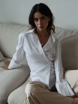 Bornladies White Waist Cinched Shirt for Women's 2026 Spring Summer New Style Temperament V-neck Cross Design Long Sleeved Shirt