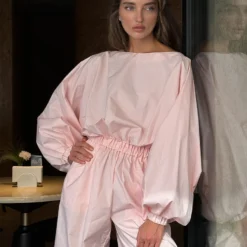 2026 spring and summer new pink jumpsuit women's lantern sleeve backless top with fitted waist and wide leg jumpsuit